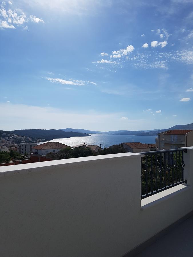 Apartments Kalajica Trogir Exterior foto